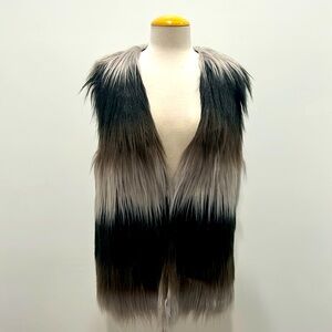 FAUX FUR VEST,20 INCHES PIT TO PIT,27 INCHES IN LENGTH,